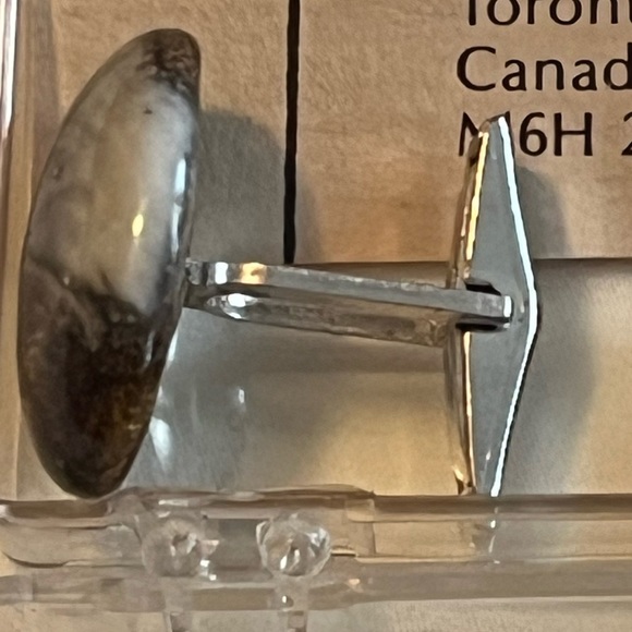 Cuff links - Picture 2 of 2